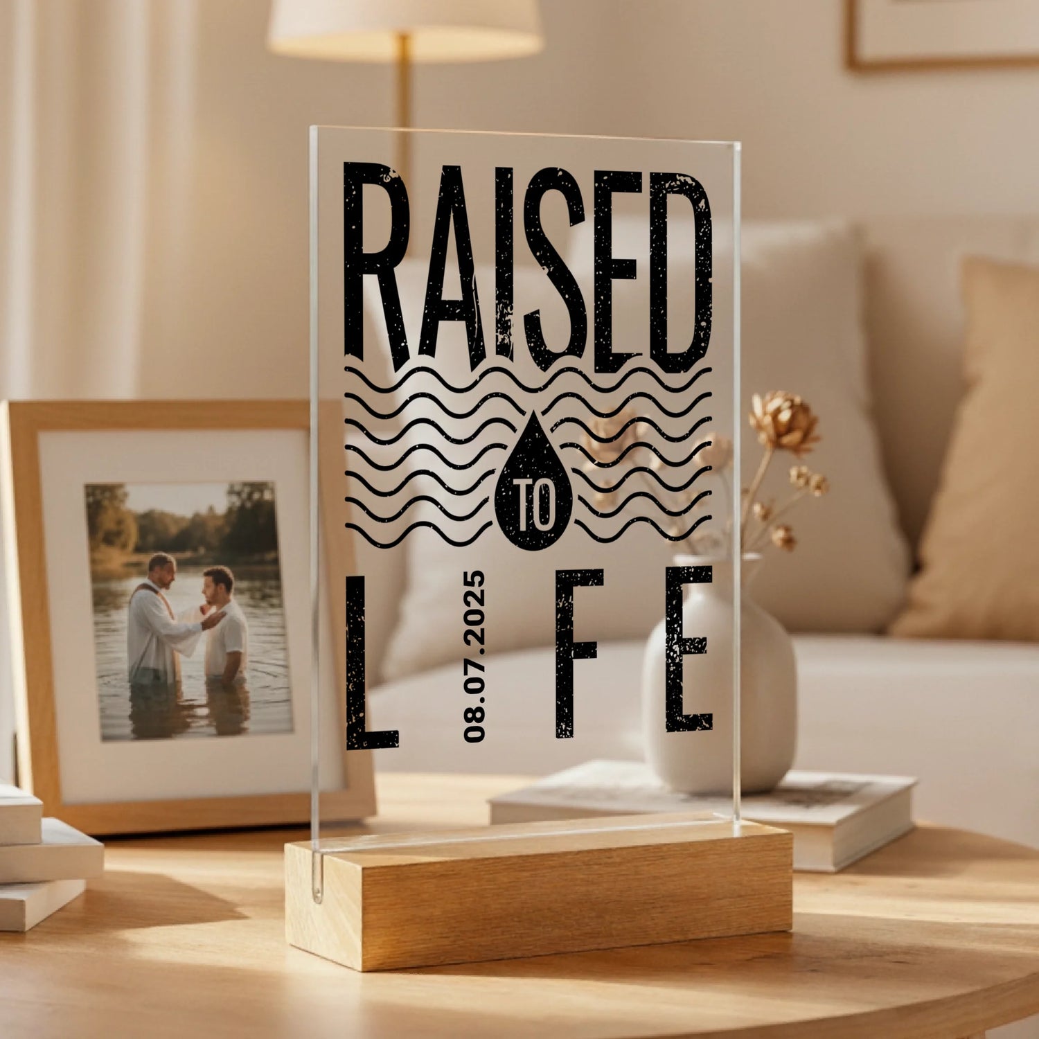Personalisierter Acrylaufsteller mit Holzsockel, christliche Deko und Geschenkidee, stilvoll als Taufgeschenk