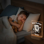 Junge schläft neben Personalisierten LED Nachtlicht Christliche Deko und Geschenk Kinderzimmer