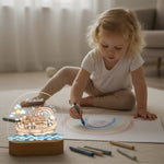 Personalisiertes LED Nachtlicht Christliche Deko und Geschenk Kind malt