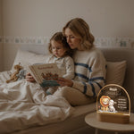 Personalisiertes LED Nachtlicht Christliche Deko und Geschenk Mutter liest Bibel vor