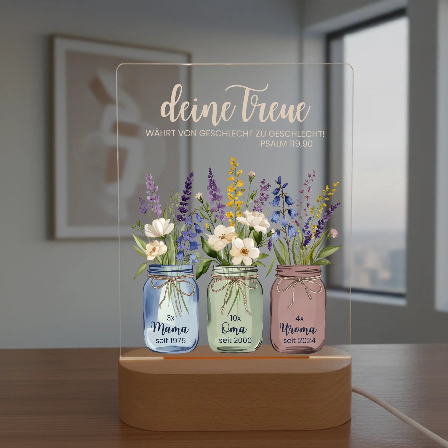 Personalisiertes LED Nachtlicht Christliche Deko und Geschenk Tisch im Hintergrund Bild