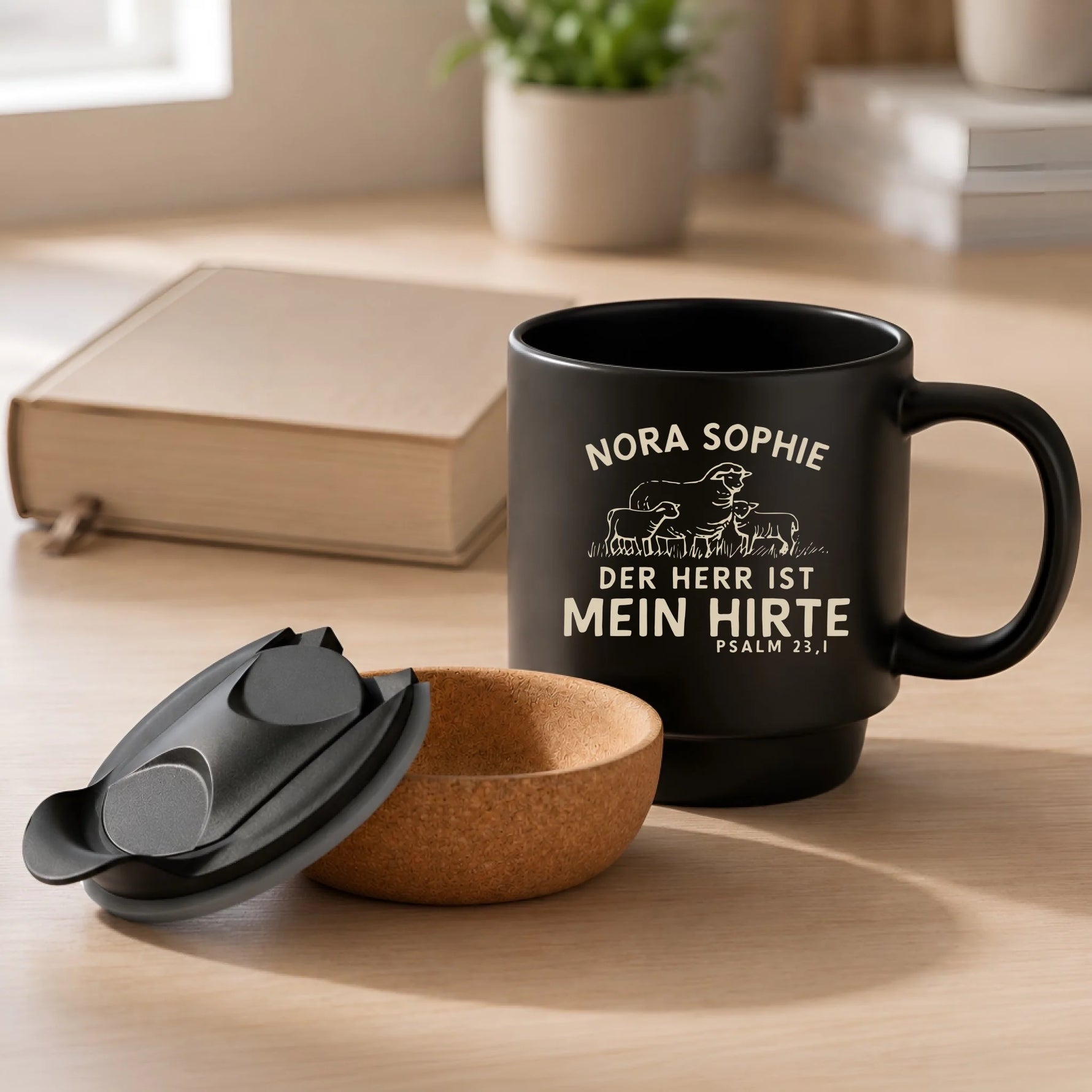 Keramiktasse mit Kork und Deckel (2)
