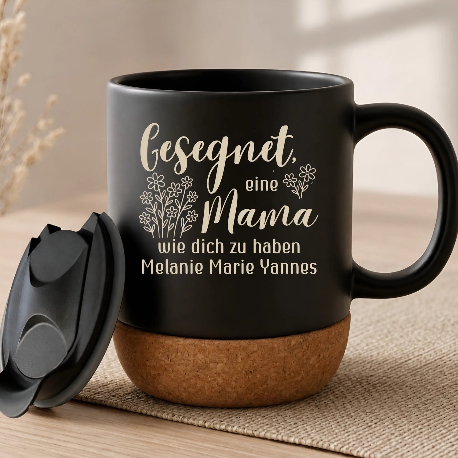 Keramiktasse mit Kork und Deckel