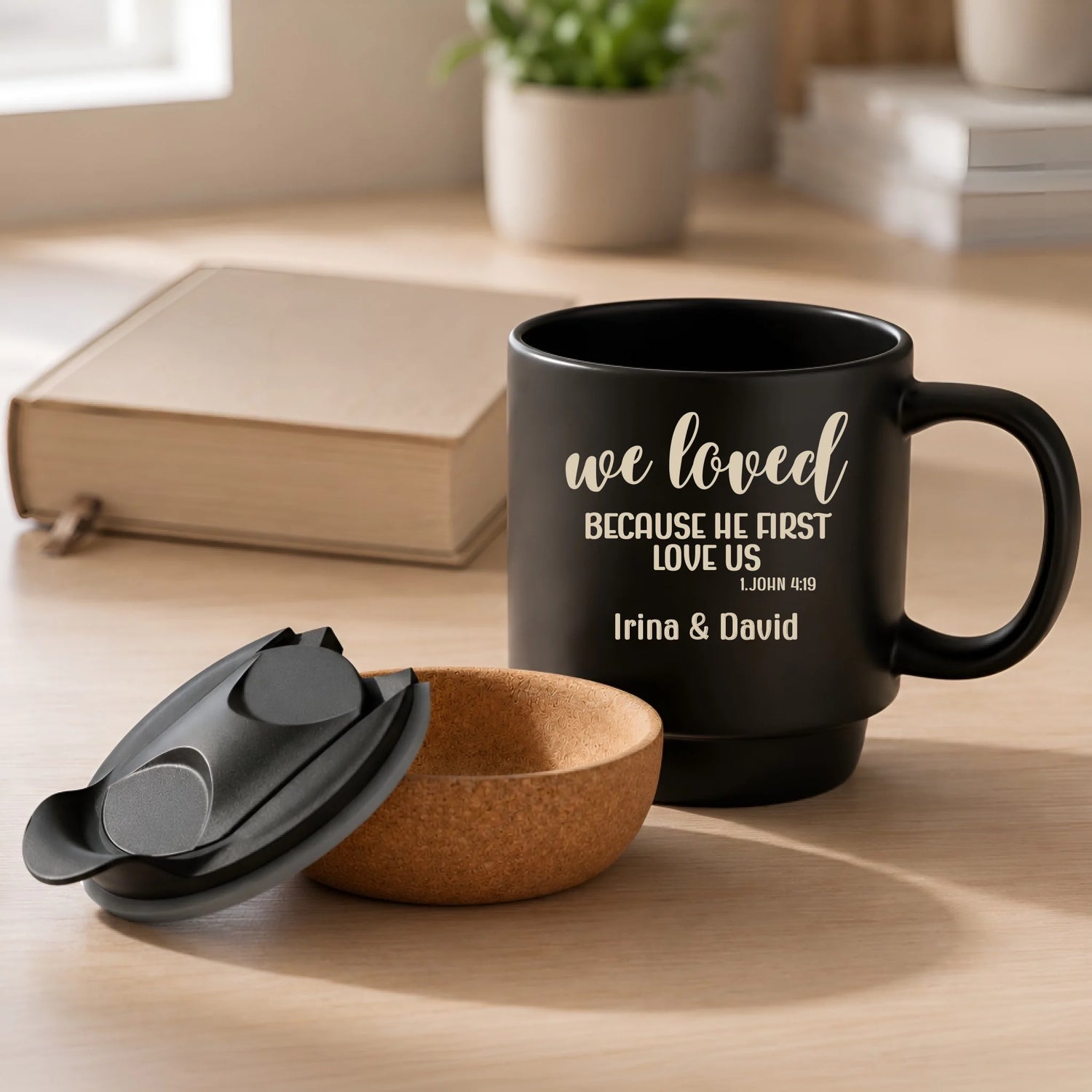 Keramiktasse mit Kork und Deckel (2)
